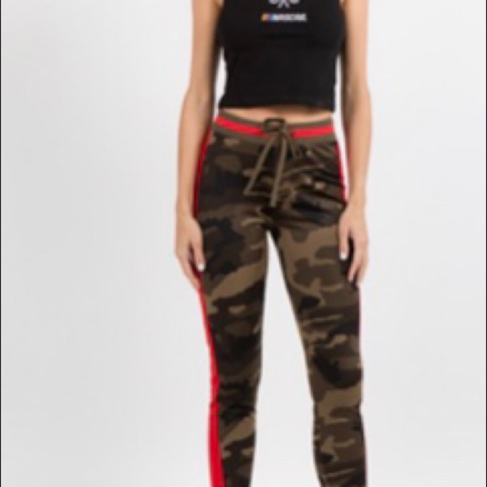 Pants - Picture 2 of 3